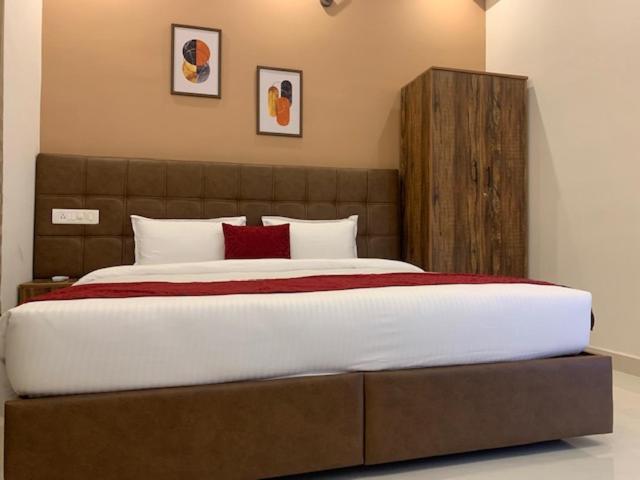 Xcel Luxury Hotel Apartments-Home Living Redefined Mysore Luaran gambar