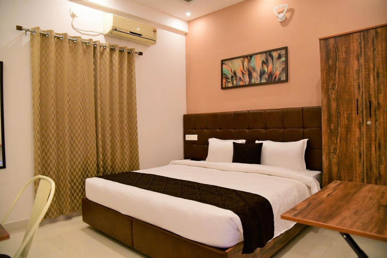 Xcel Luxury Hotel Apartments-Home Living Redefined Mysore Luaran gambar