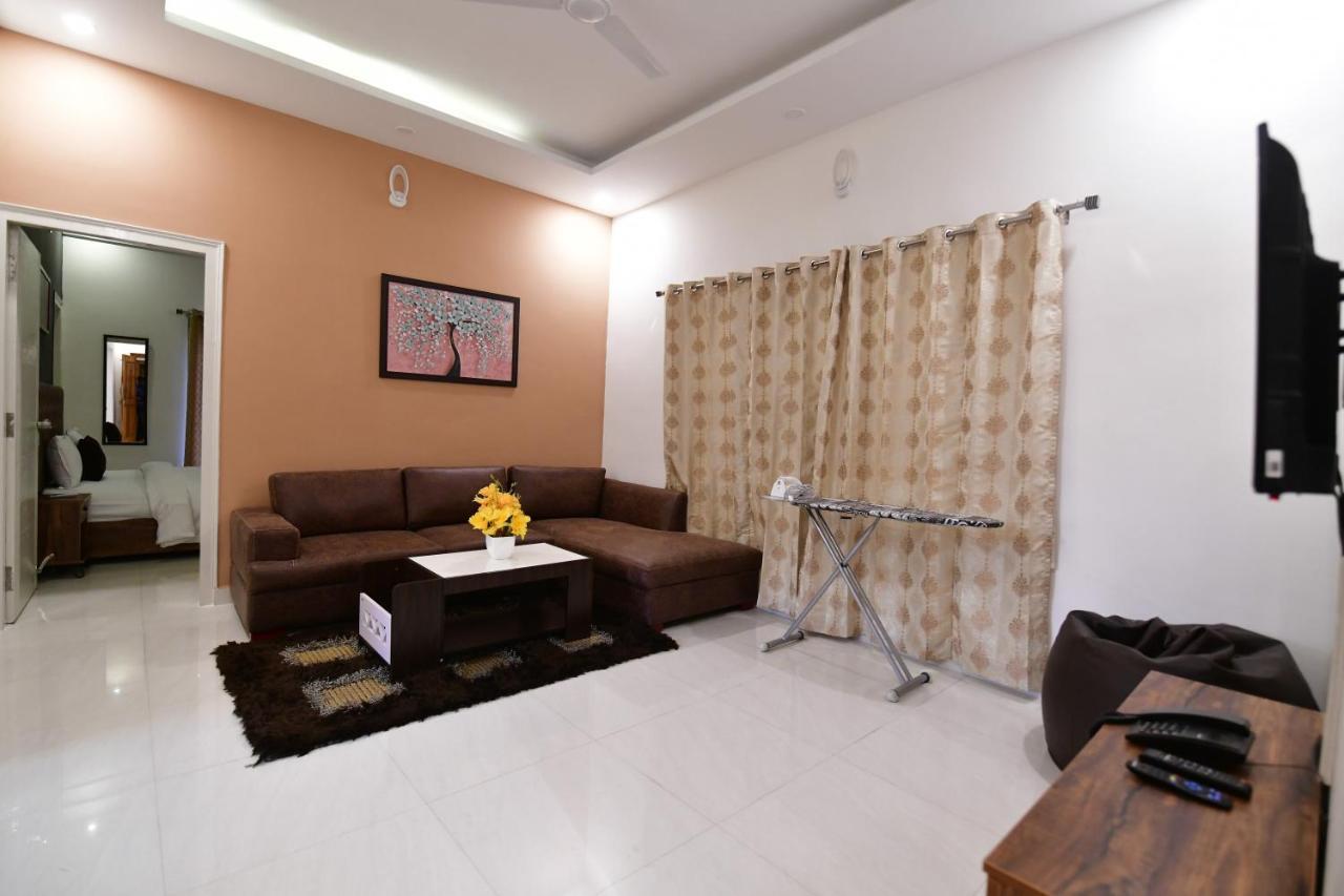 Xcel Luxury Hotel Apartments-Home Living Redefined Mysore Luaran gambar