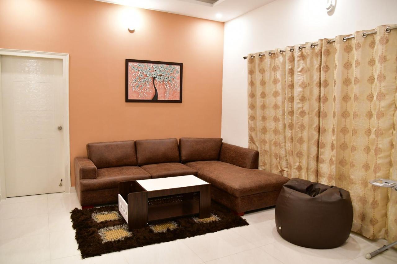 Xcel Luxury Hotel Apartments-Home Living Redefined Mysore Luaran gambar